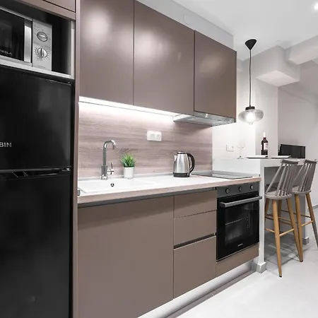 شقة Vesper Apartments, The Luxury