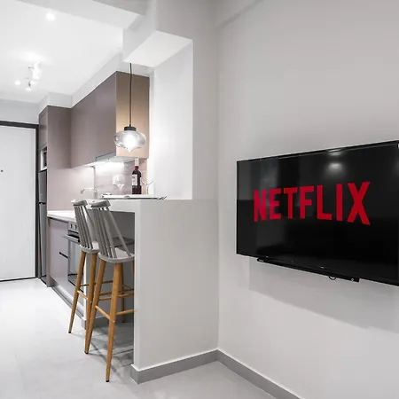 아파트 Vesper Apartments, The Luxury