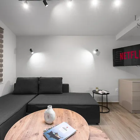 Vesper Apartments, The Luxury شقة